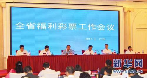 女m被s调教虐玩抽打电影